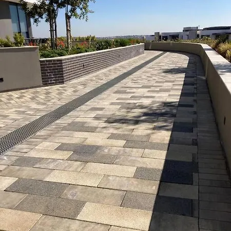 Luxury Apartment At Ellipse Waterfall, Midrand Near Mall Of Africa Exterior foto