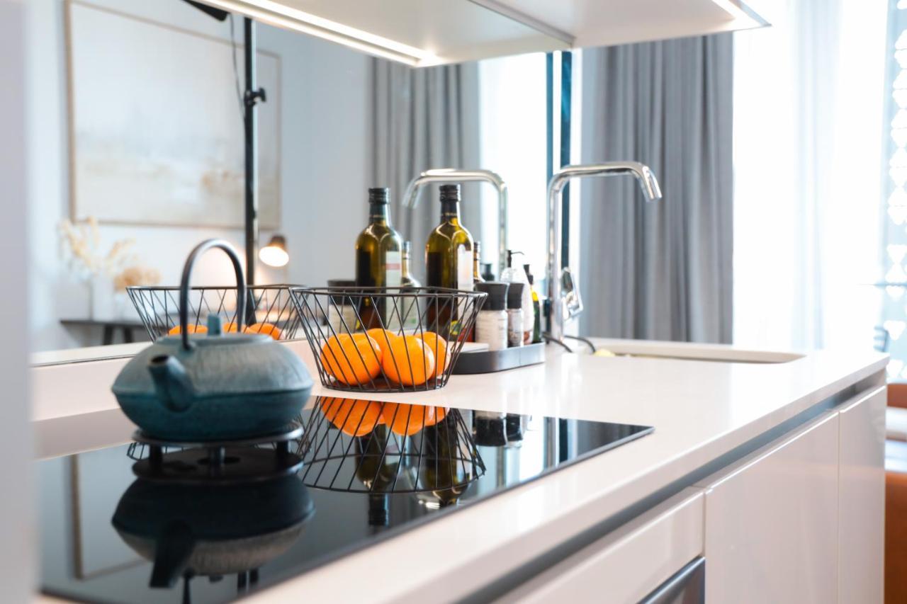 Luxury At Ellipse Waterfall, Near Mall Of Africa